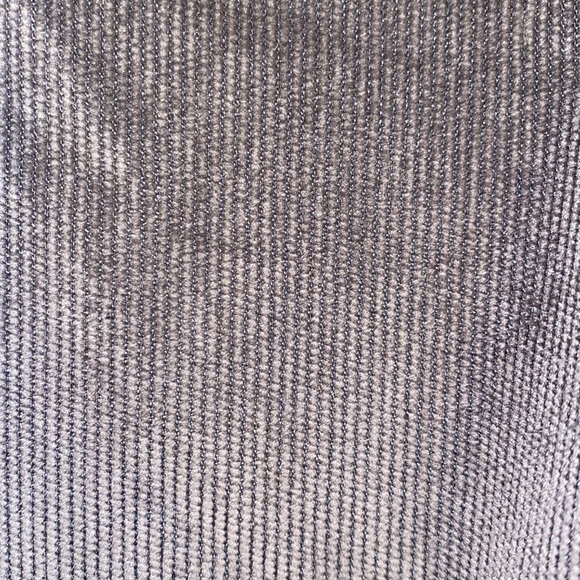 Jeans that’s are grey baggy from the top , tight bottom size 12, vintage . - Picture 4 of 10